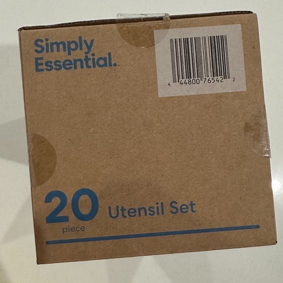 SIMPLY ESSENTIAL 20 Piece Utensil Set with Container - Picture 4 of 9